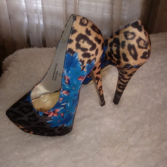 Stylish heels - Picture 4 of 8